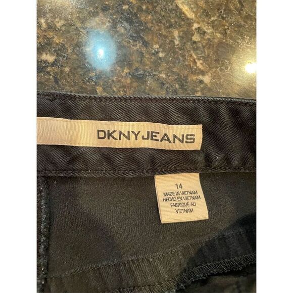 DKNY Jeans Women's Black Culotte Capris Size 14 Casual Wear - Picture 7 of 8